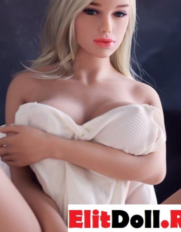 Реалистичная силиконовая секс кукла Лилиан